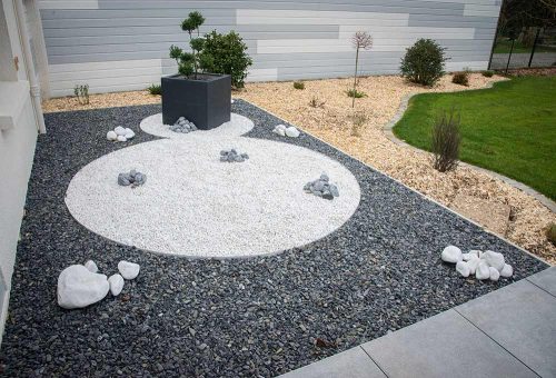 Massif mineral Brains paysagiste ADJ Espaces Verts