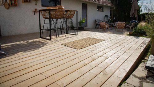 Terrasse bois port saint pere paysagiste ADJ Espaces Verts