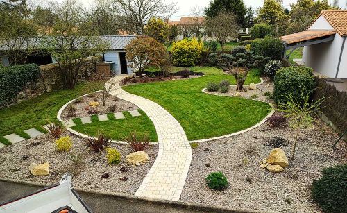 Paysagiste Bouguenais Rezé ADJ Espaces Verts 44680