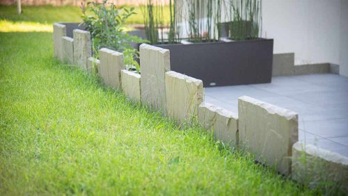 Paysagiste retenue de terre Saint Léger les Vignes ADJ Espaces Verts