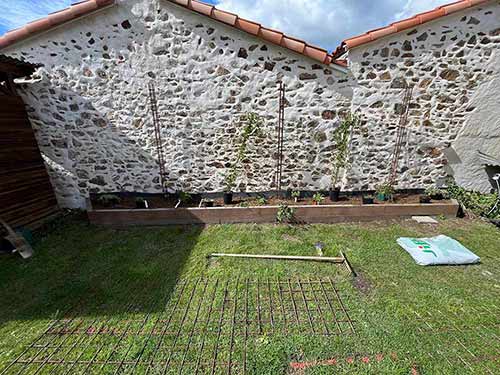 Structure pour grimpantes Bouaye Paysagiste ADJ Espaces Verts avant